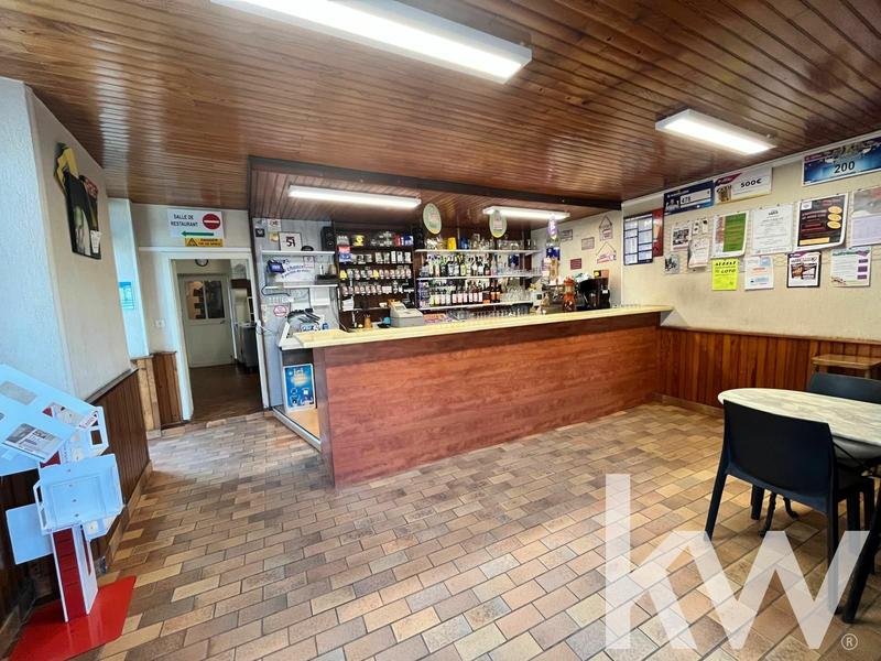 Immeuble mixte - 280 m²