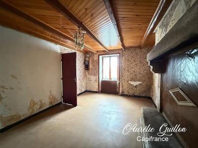 Maison - 250 m² - 15 pièces