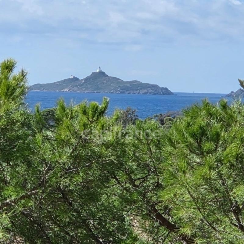 Studio - 27 m² - 1 pièce