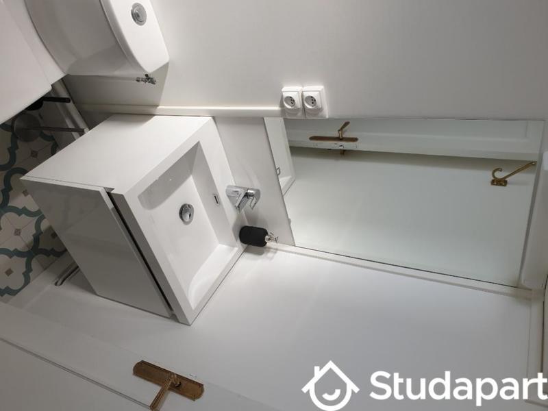 Chambre - 10 m² - 1 pièce