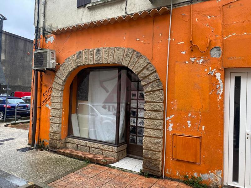 Local commercial - 81 m²