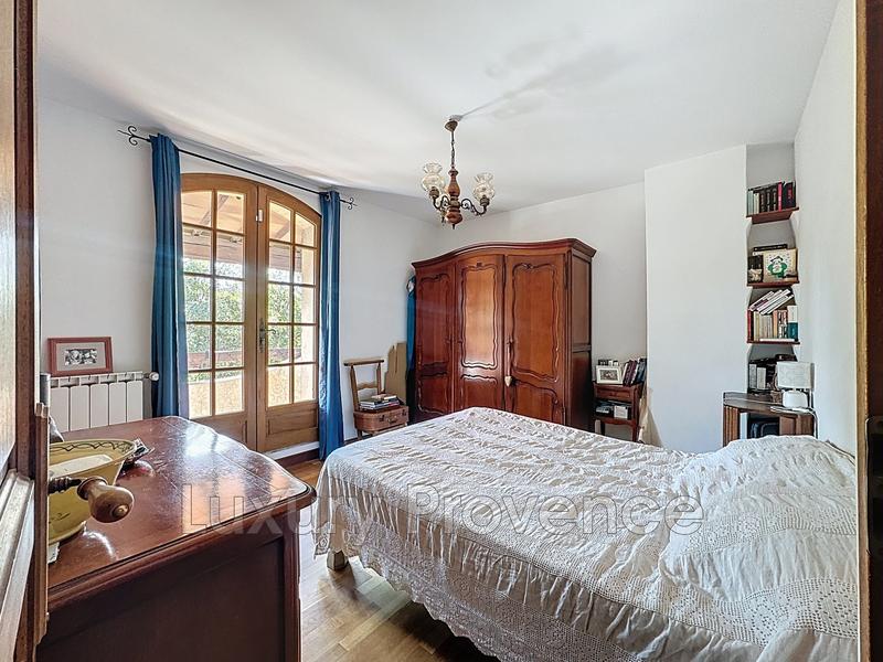 Maison - 141 m² - 6 pièces