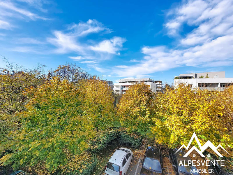 Appartement - 76 m² - 3 pièces