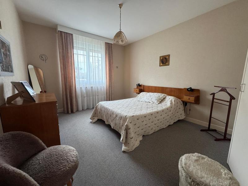 Maison - 136 m² - 4 pièces