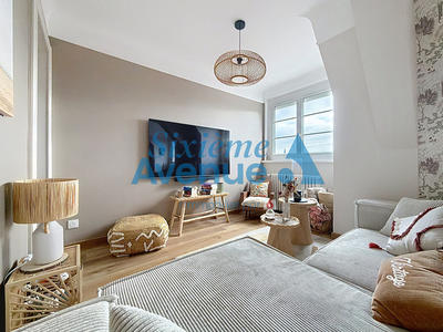 Appartement - 82 m² - 4 pièces