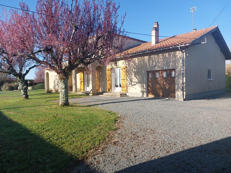 Maison traditionnelle - 191 m² - 10 pièces