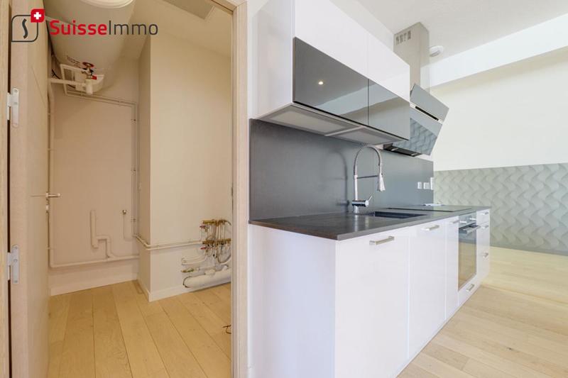 Appartement - 179 m² - 6 pièces