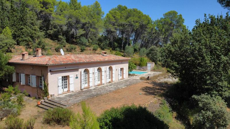 Villa - 160 m² - 6 pièces