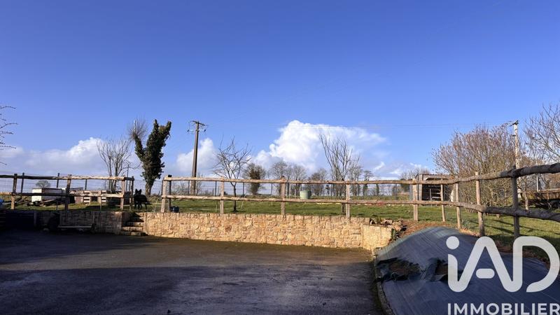 Maison - 163 m² - 8 pièces