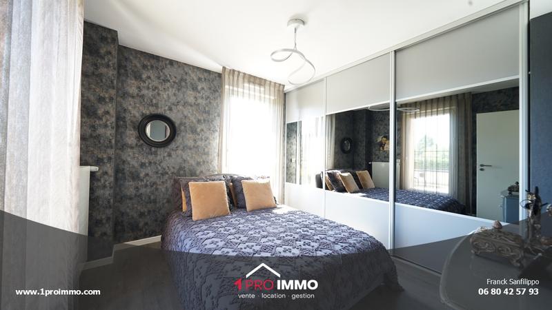 Maison - 97 m² - 4 pièces