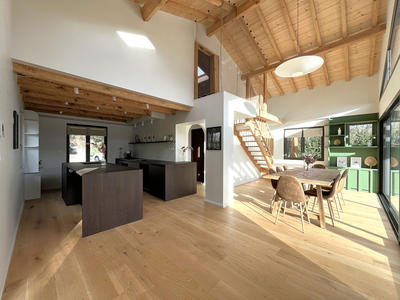 Maison - 157 m² - 7 pièces