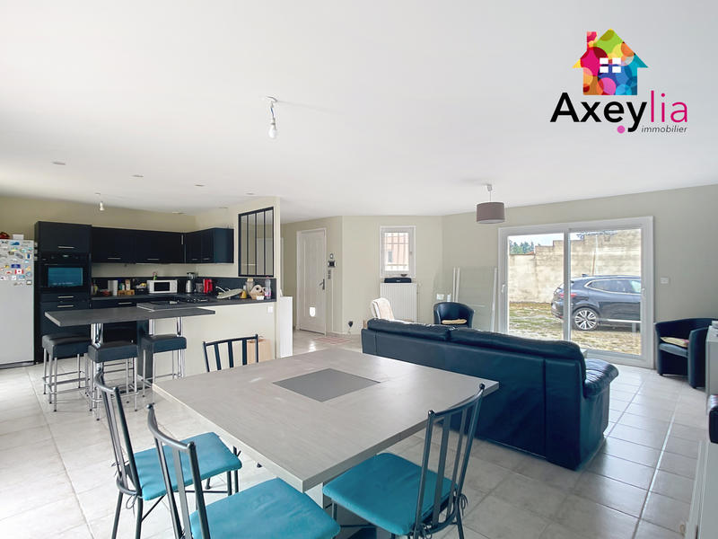 Maison - 120 m² - 6 pièces