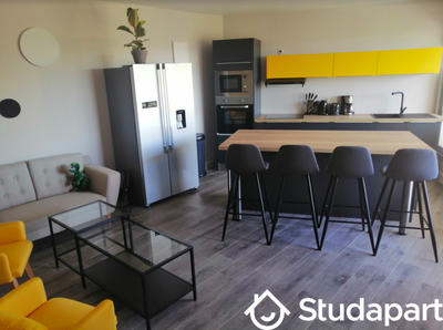 Chambre - 8 m² - 1 pièce