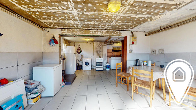 Maison - 81 m² - 5 pièces