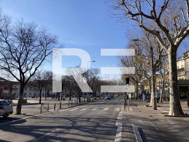 Local commercial - 64 m² - 2 pièces