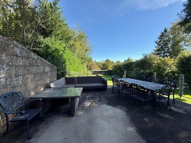 Maison en pierre - 144 m² - 7 pièces