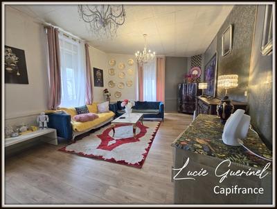 Maison - 163 m² - 7 pièces