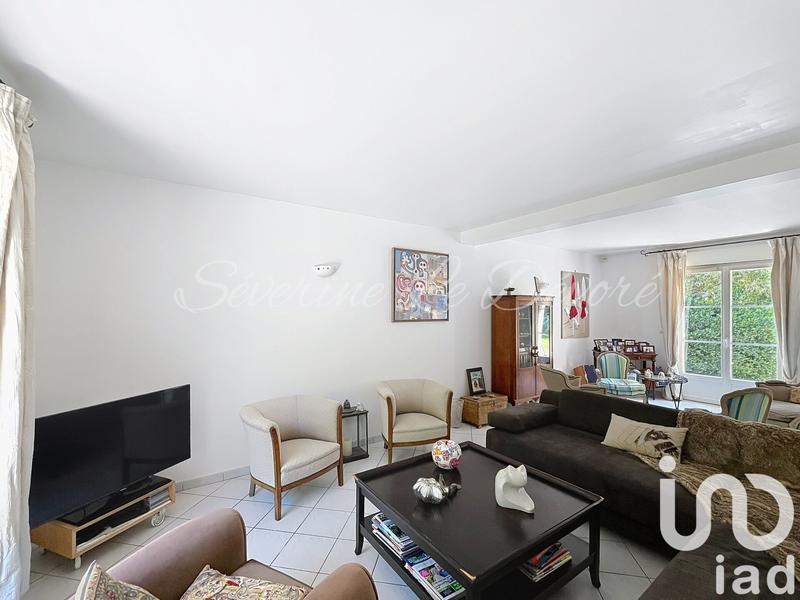 Maison - 181 m² - 8 pièces