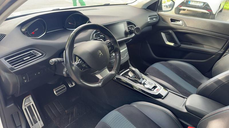 Peugeot 308 II 1.2 PureTech 130 Eat6 Tech Edition