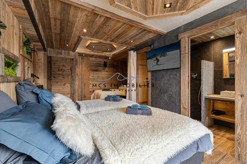 Châlet - 275 m² - 10 pièces