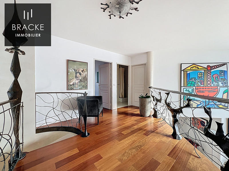 Appartement - 176 m² - 7 pièces