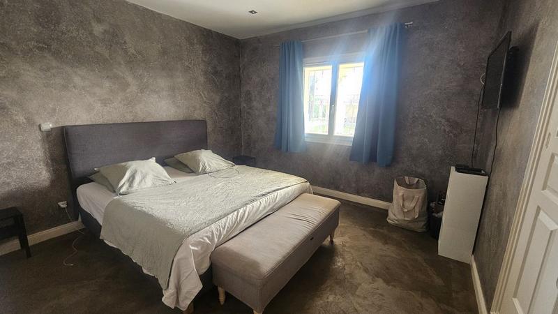 Demeure - 177 m² - 5 pièces