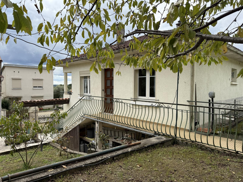 Maison - 90 m² - 5 pièces