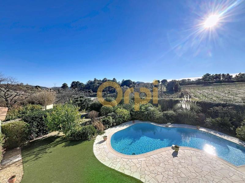 Maison - 140 m² - 4 pièces