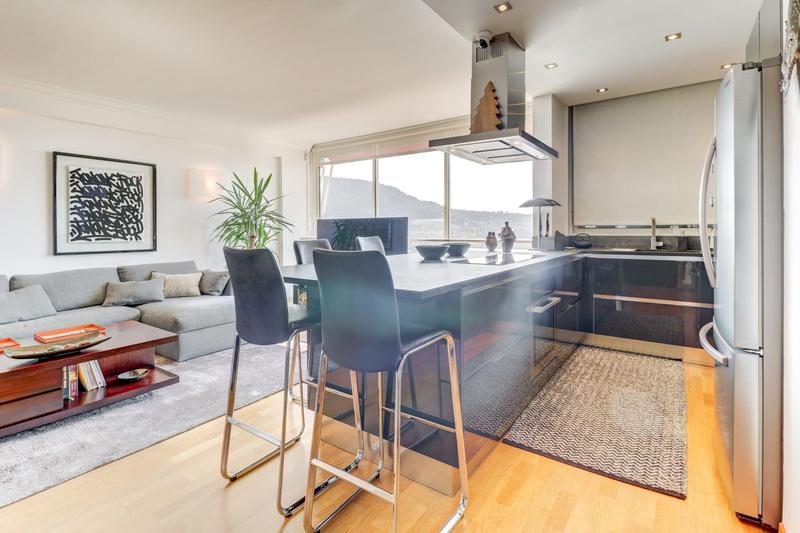 Appartement - 96 m² - 4 pièces