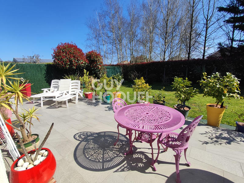 Maison - 111 m² - 6 pièces