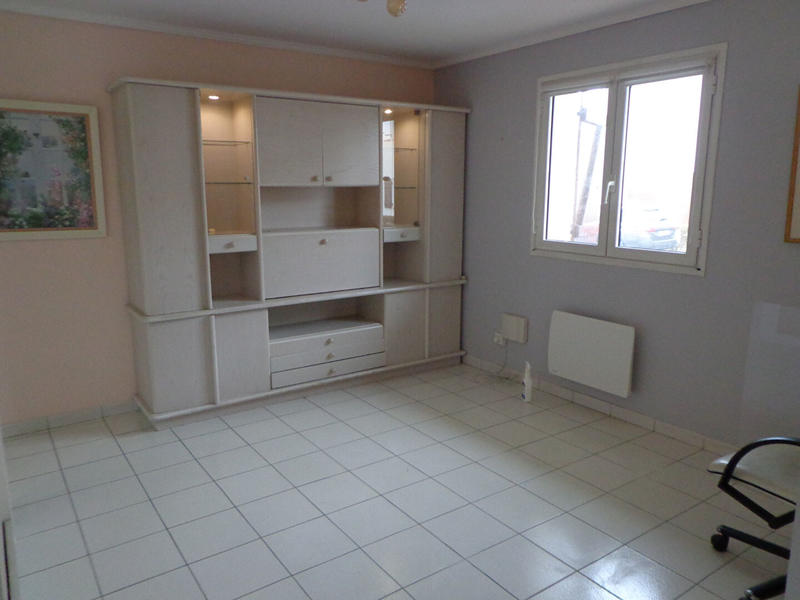 Bureau - 97 m² - 6 pièces