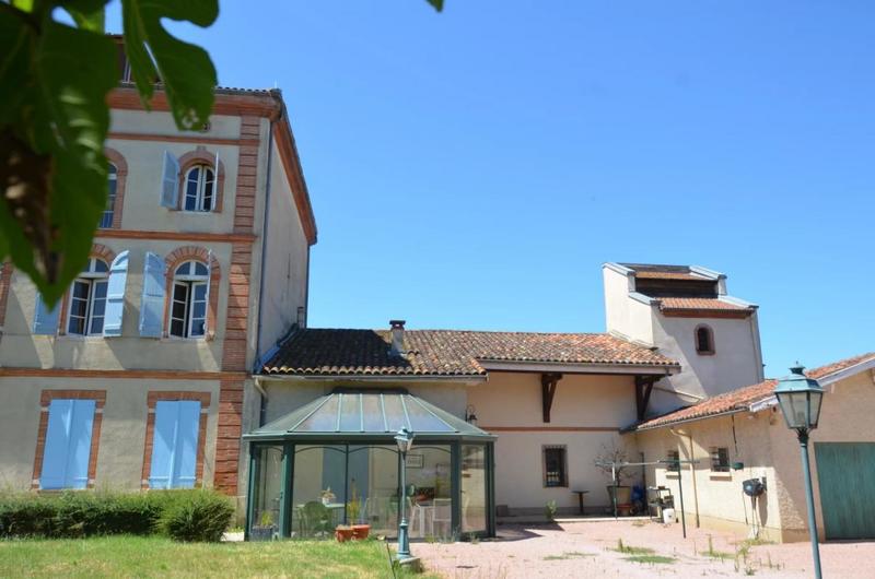 Maison de maîtres - 460 m² - 20 pièces