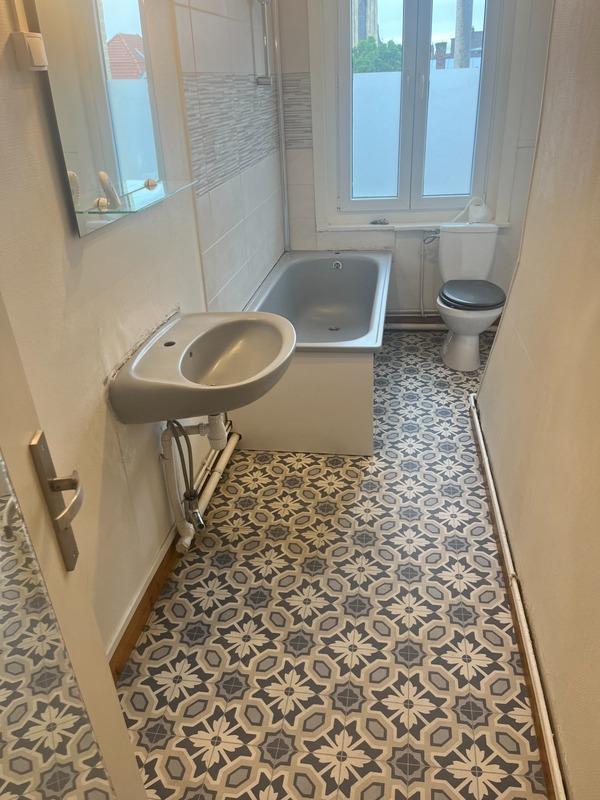 Immeuble - 300 m² - 17 pièces