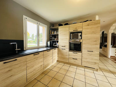 Maison - 167 m² - 6 pièces