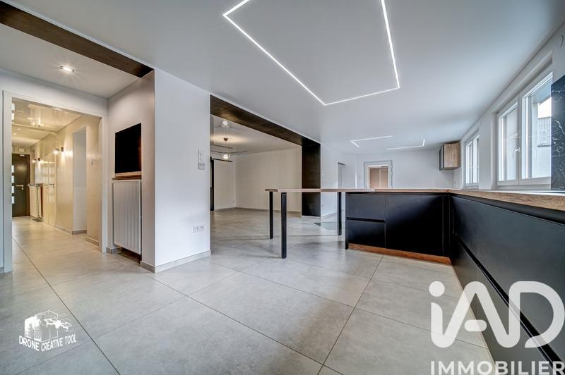 Maison - 158 m² - 6 pièces