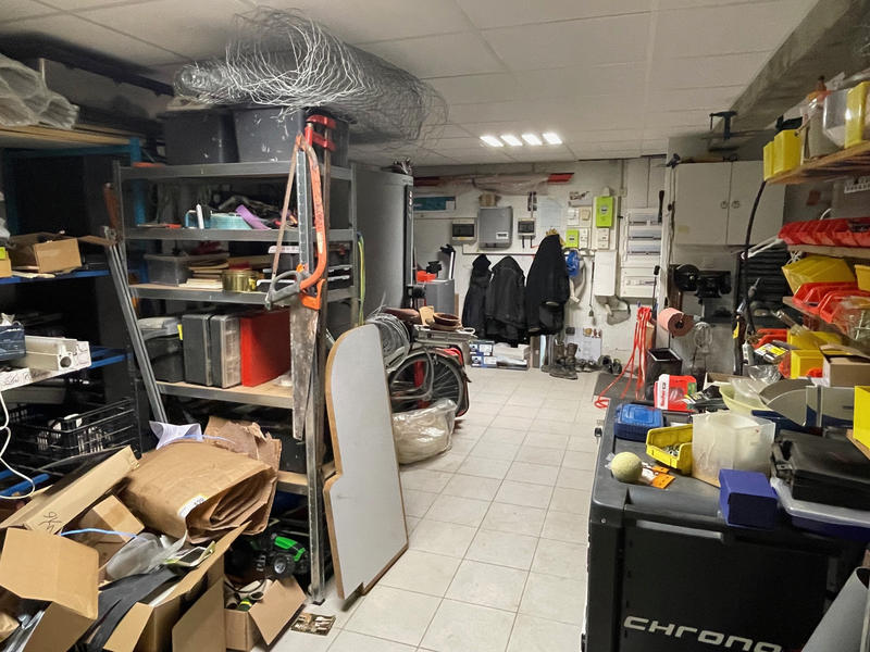 Maison - 228 m² - 7 pièces