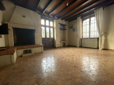 Maison - 110 m² - 4 pièces