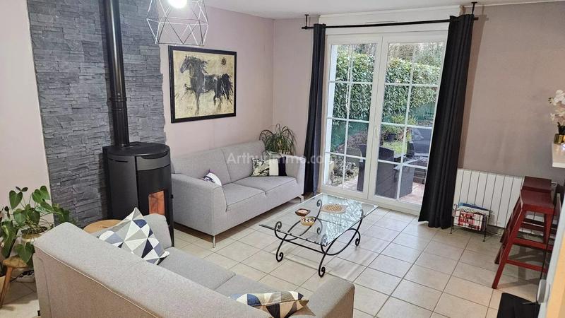 Maison - 91 m² - 6 pièces