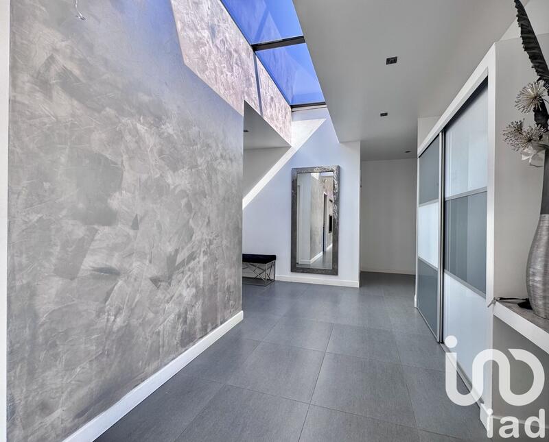 Maison de maîtres - 200 m² - 5 pièces