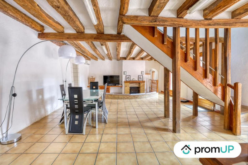 Maison - 177 m² - 5 pièces