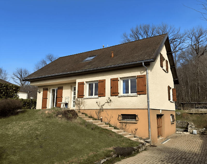 Maison - 146 m² - 7 pièces