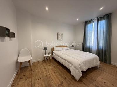 Maison de ville - 105 m² - 6 pièces