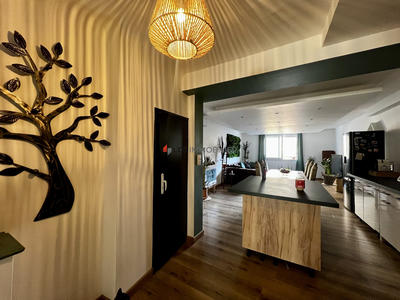 Maison - 168 m² - 6 pièces