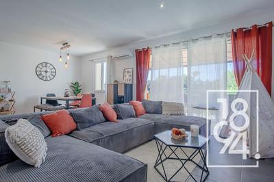 Maison - 75 m² - 3 pièces