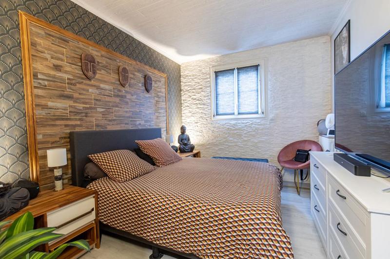 Appartement - 111 m² - 5 pièces