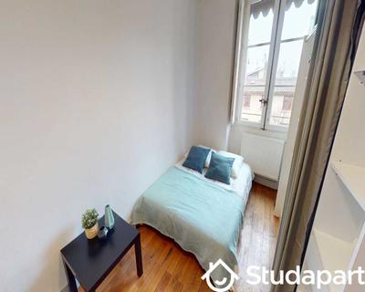 Chambre - 90 m² - 1 pièce