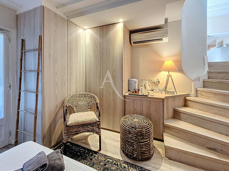 Appartement - 103 m² - 4 pièces