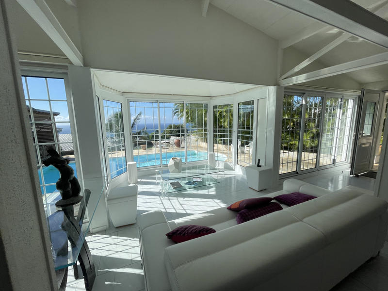 Maison - 187 m² - 5 pièces