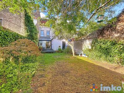 Maison ancienne - 200 m² - 6 pièces