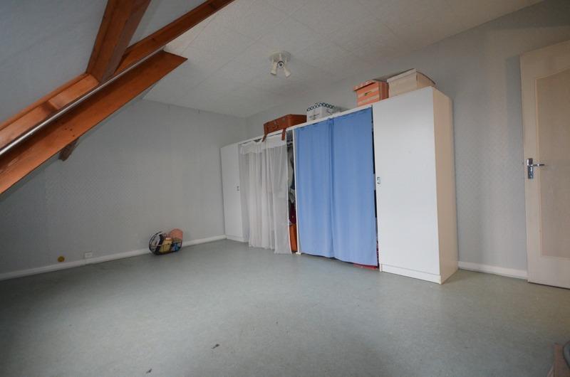 Maison - 196 m² - 6 pièces